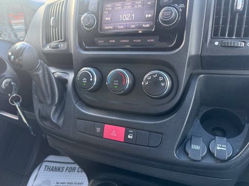Used 2018 RAM ProMaster 3500 w/ Interior Convenience Group FWD image 16