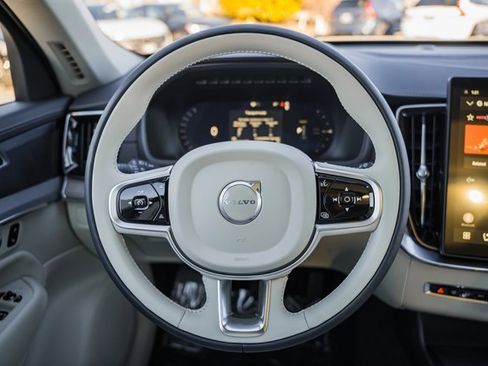 New 2026 Volvo XC90 T8 Ultra w/ Protection Package Premier image 30