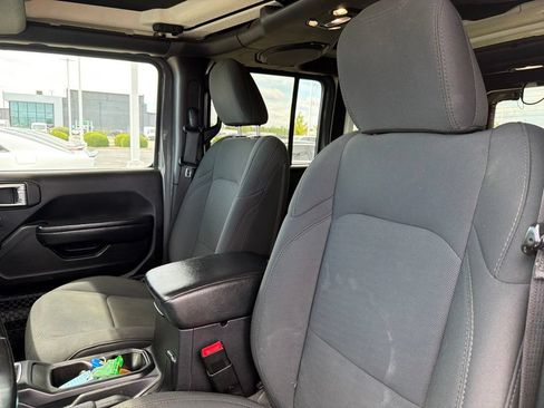 Used 2020 Jeep Wrangler Unlimited Sport AWD/4WD image 13