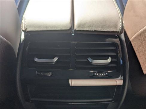 Used 2023 BMW M550i xDrive w/ Dynamic Handling Package image 19