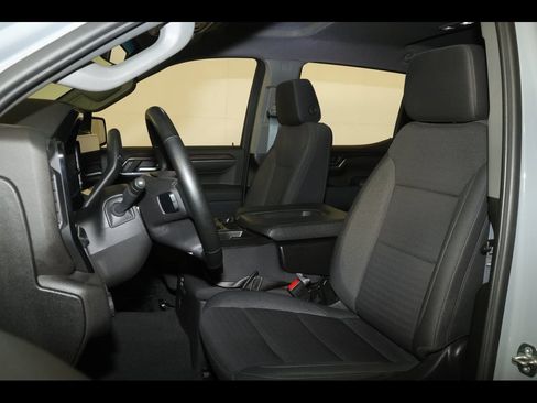 Certified 2024 Chevrolet Silverado 1500 LT AWD/4WD image 25