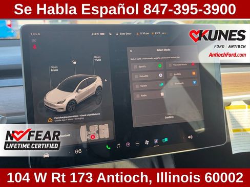 Used 2024 Tesla Model Y Long Range AWD/4WD image 67