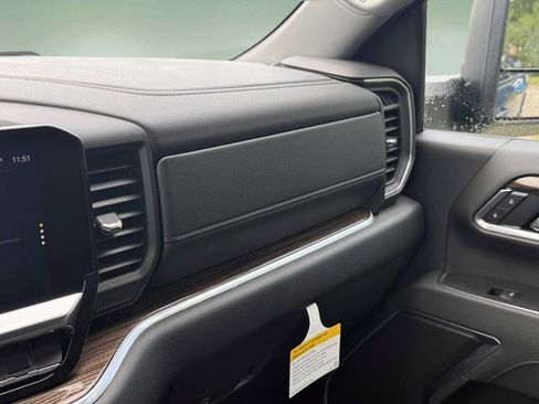 New 2026 Chevrolet Silverado 2500 LT w/ All Star Edition AWD/4WD image 16