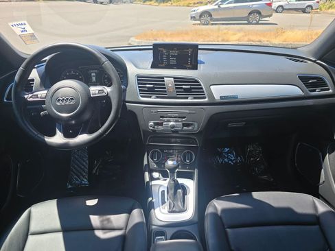 Used 2018 Audi Q3 2.0T Premium Plus w/ Premium Plus Package AWD/4WD image 10