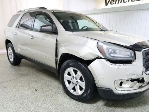 Used 2015 GMC Acadia SLE image 5