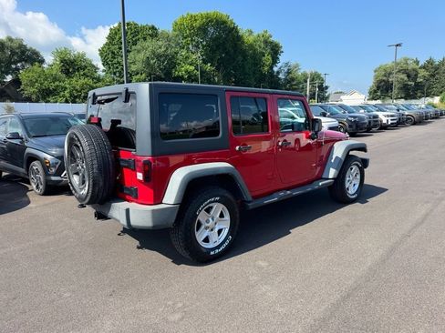 Used 2014 Jeep Wrangler Unlimited Sport w/ Quick Order Package 24S AWD/4WD image 3