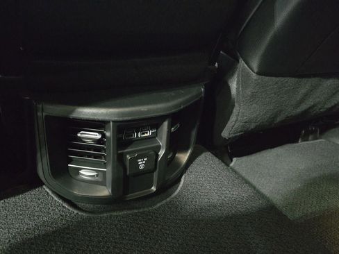 Used 2024 RAM 2500 Laramie image 21