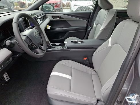 New 2026 Toyota Camry SE FWD image 12
