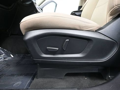 Used 2022 Ford Explorer 4WD image 20