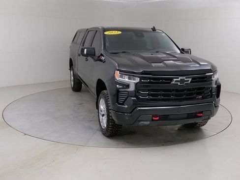 Used 2022 Chevrolet Silverado 1500 LT Trail Boss w/ Convenience Package II image 9