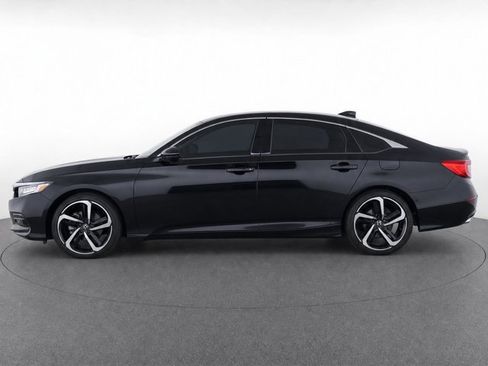 Used 2019 Honda Accord LX image 4