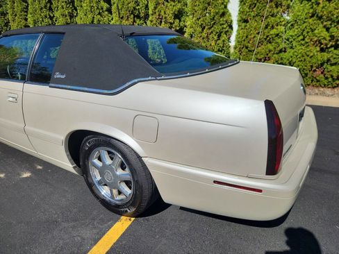 Used 2002 Cadillac Eldorado Touring w/ Preffered Equipment Group image 9