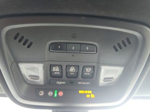 Used 2023 Chevrolet Traverse High Country w/ LPO, Floor Liner Package AWD/4WD image 34