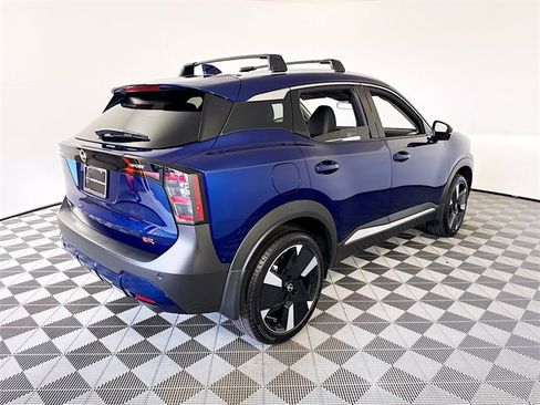 Certified 2025 Nissan Kicks SR image 23
