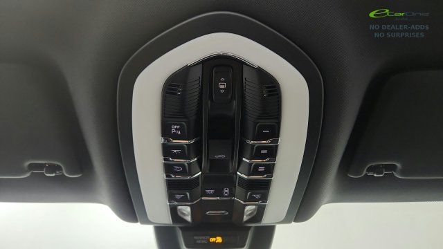 Used 2019 Porsche Macan AWD/4WD image 84