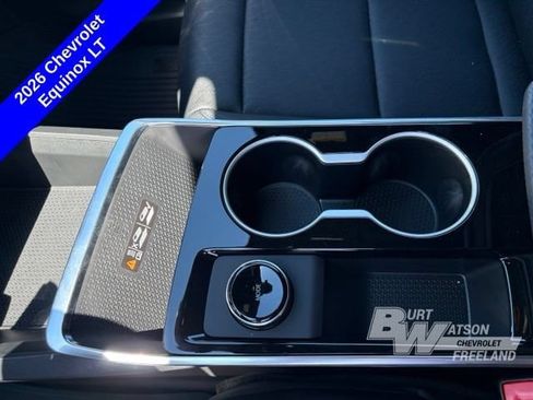 New 2026 Chevrolet Equinox LT w/ Convenience Package II AWD/4WD image 19