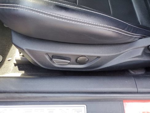 Used 2022 Ford Mustang Premium RWD image 16