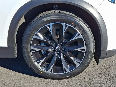 Certified 2024 MAZDA CX-90 Plug-In Hybrid w/ Premium Pkg image 9