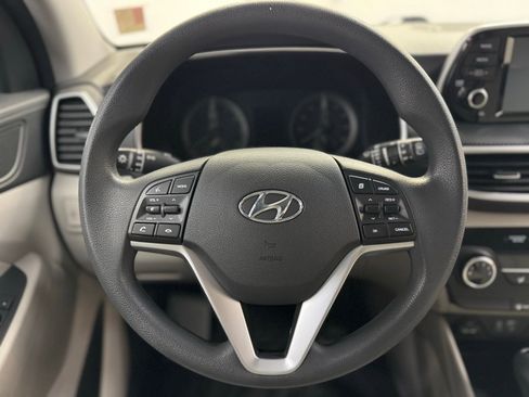 Used 2019 Hyundai Tucson SE image 17