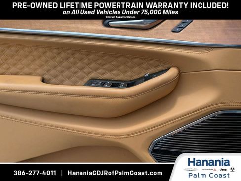 Used 2025 Jeep Grand Cherokee Summit AWD/4WD image 28