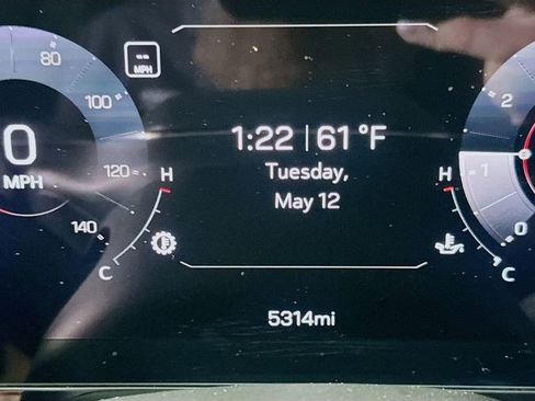 Used 2026 GMC Yukon Elevation RWD image 12