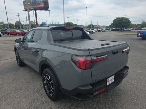 Used 2024 Hyundai Santa Cruz SEL w/ Activity Package FWD image 7