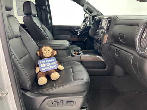 Used 2023 Chevrolet Silverado 2500 High Country w/ Technology Package image 24