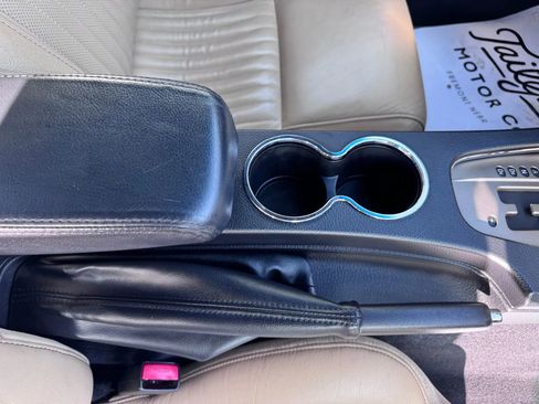 Used 2004 Ford Thunderbird image 13