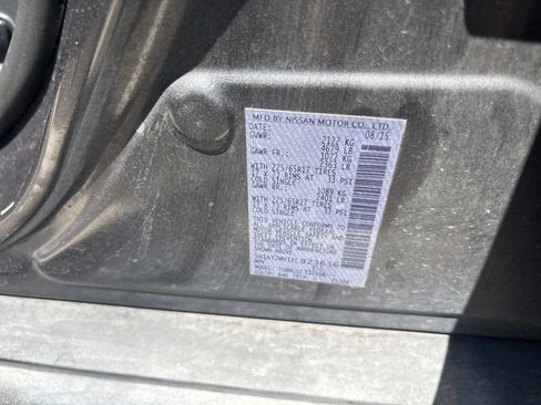 Used 2015 Nissan Rogue SV AWD/4WD image 18
