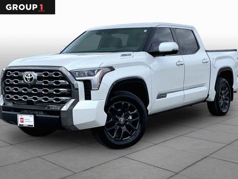 Certified 2025 Toyota Tundra Platinum AWD/4WD image 1