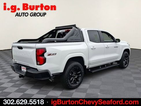 New 2025 Chevrolet Colorado Z71 w/ Midnight Edition image 4