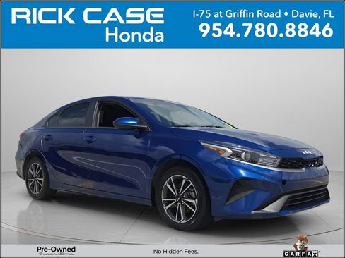 Used 2023 Kia Forte LXS image 1