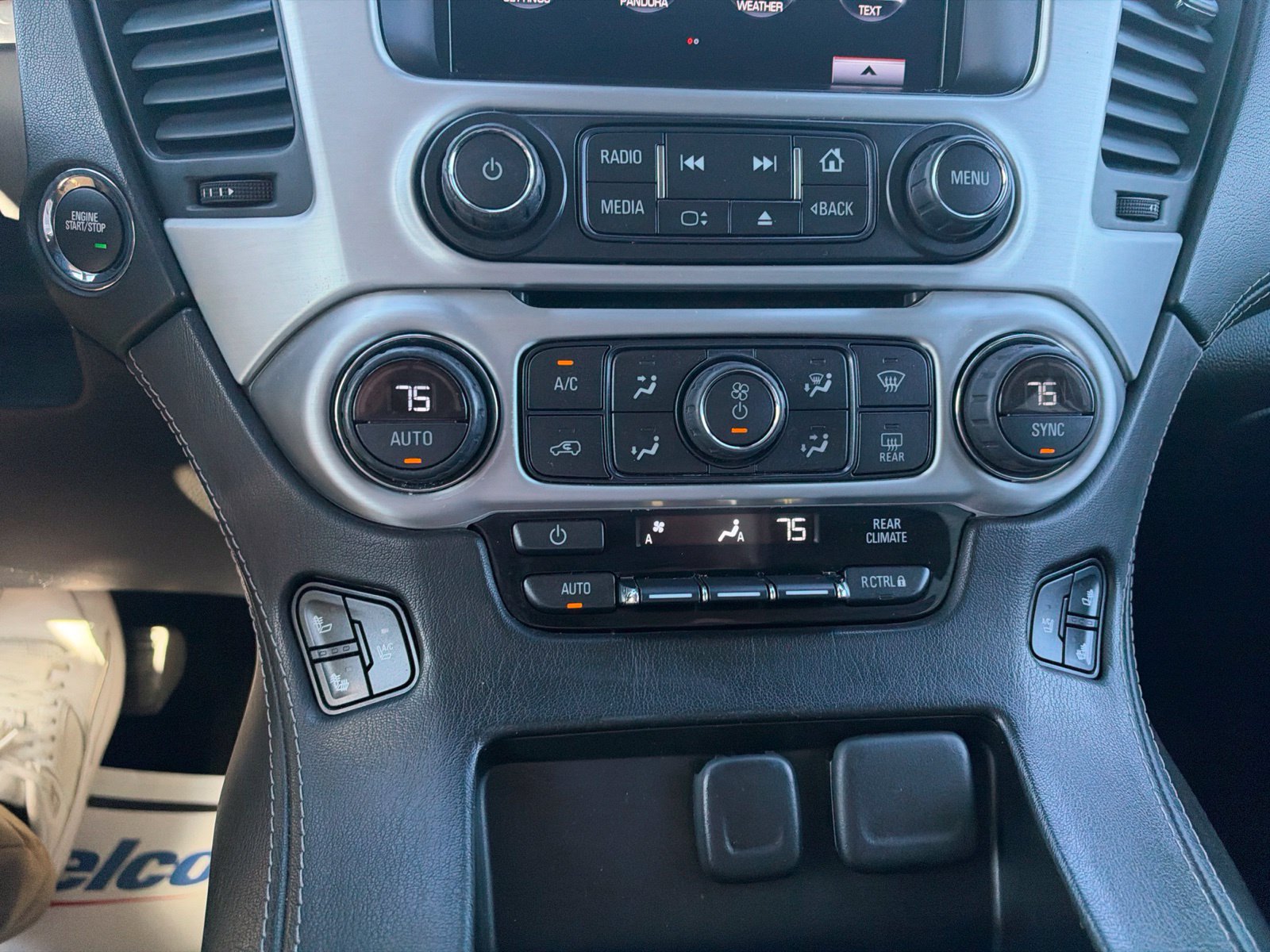 Used 2016 GMC Yukon SLT AWD/4WD image 14