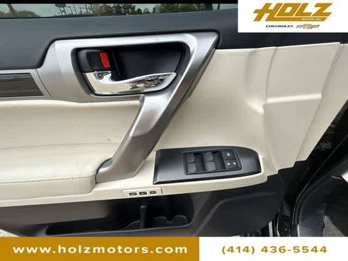 Used 2023 Lexus GX 460 Premium w/ Premium Package AWD/4WD image 25
