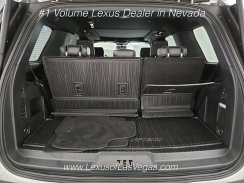 Used 2023 Ford Expedition Platinum AWD/4WD image 20