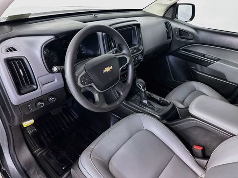 Used 2022 Chevrolet Colorado W/T w/ WT Convenience Package AWD/4WD image 30