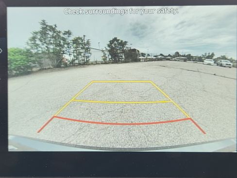 Used 2025 Hyundai Elantra SEL FWD image 13