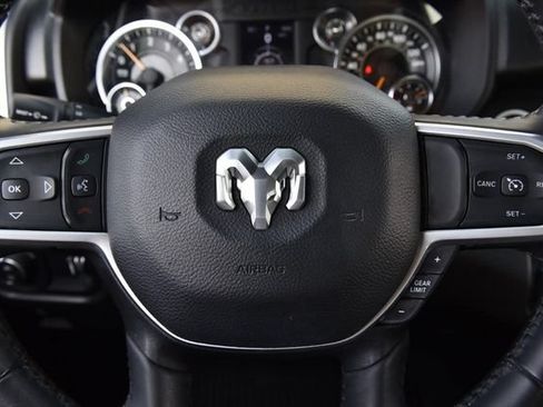Used 2022 RAM 1500 Big Horn AWD/4WD image 20