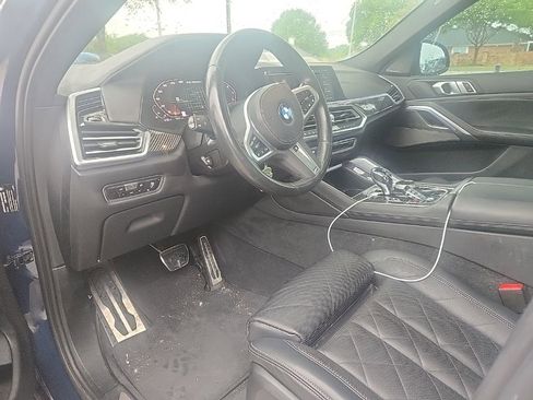 Used 2023 BMW X6 M50i w/ Executive Package image 13