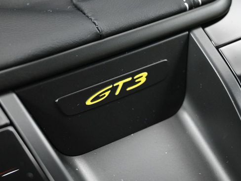 Certified 2026 Porsche 911 GT3 RWD image 19