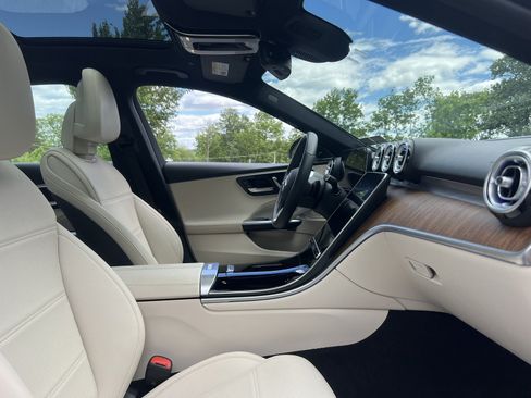 Used 2022 Mercedes-Benz C 300 4MATIC Sedan image 20