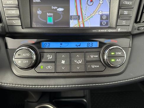 Used 2018 Toyota RAV4 XLE w/ Convenience Package AWD/4WD image 19