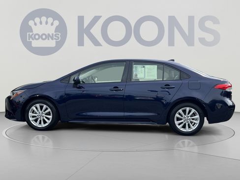 Used 2024 Toyota Corolla LE FWD image 5