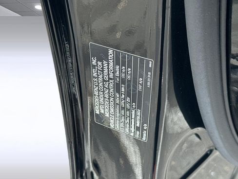 Certified 2023 Mercedes-Benz EQS 580 4MATIC SUV image 26