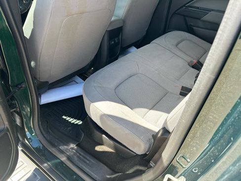 Used 2015 Chevrolet Colorado LT w/ LT Convenience Package AWD/4WD image 9