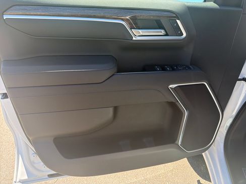 New 2026 GMC Sierra 1500 Elevation w/ X31 Off-Road Package AWD/4WD image 13
