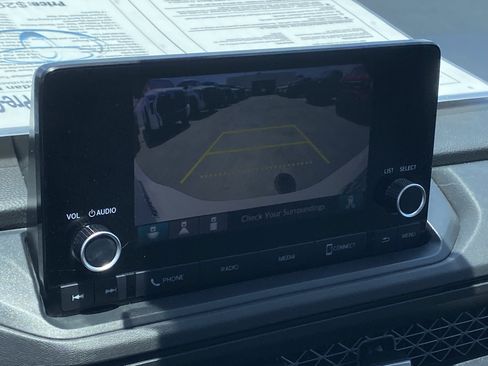 Used 2024 Honda Accord EX image 23