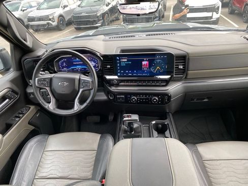 Used 2024 Chevrolet Silverado 1500 ZR2 w/ Technology Package AWD/4WD image 16