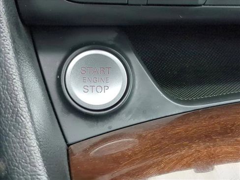 Used 2018 Audi Q3 2.0T Premium Plus image 17