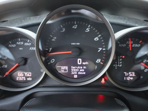 Used 2011 Porsche Cayman RWD image 29
